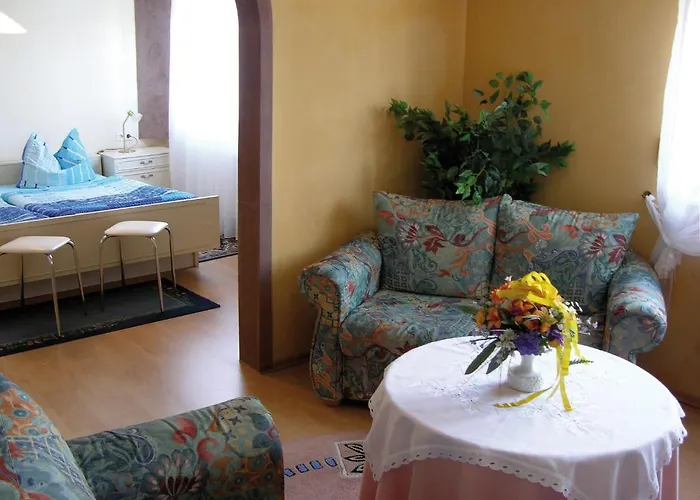 Cafe Rundblick ホテル